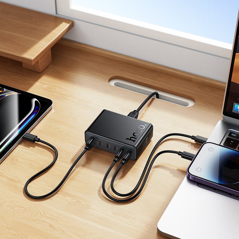 محطة شحن HOCO 70 واط 6 في 1 بمنافذ USB وUSB-C