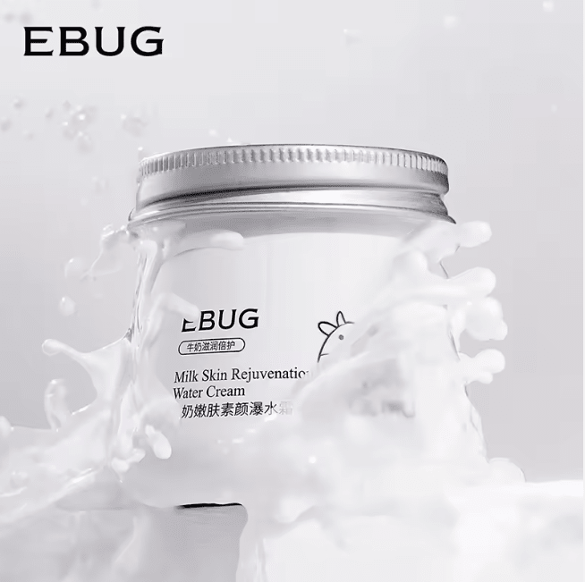 كريم EBUG المائي بخلاصة الحليب لترطيب وتجديد البشرة