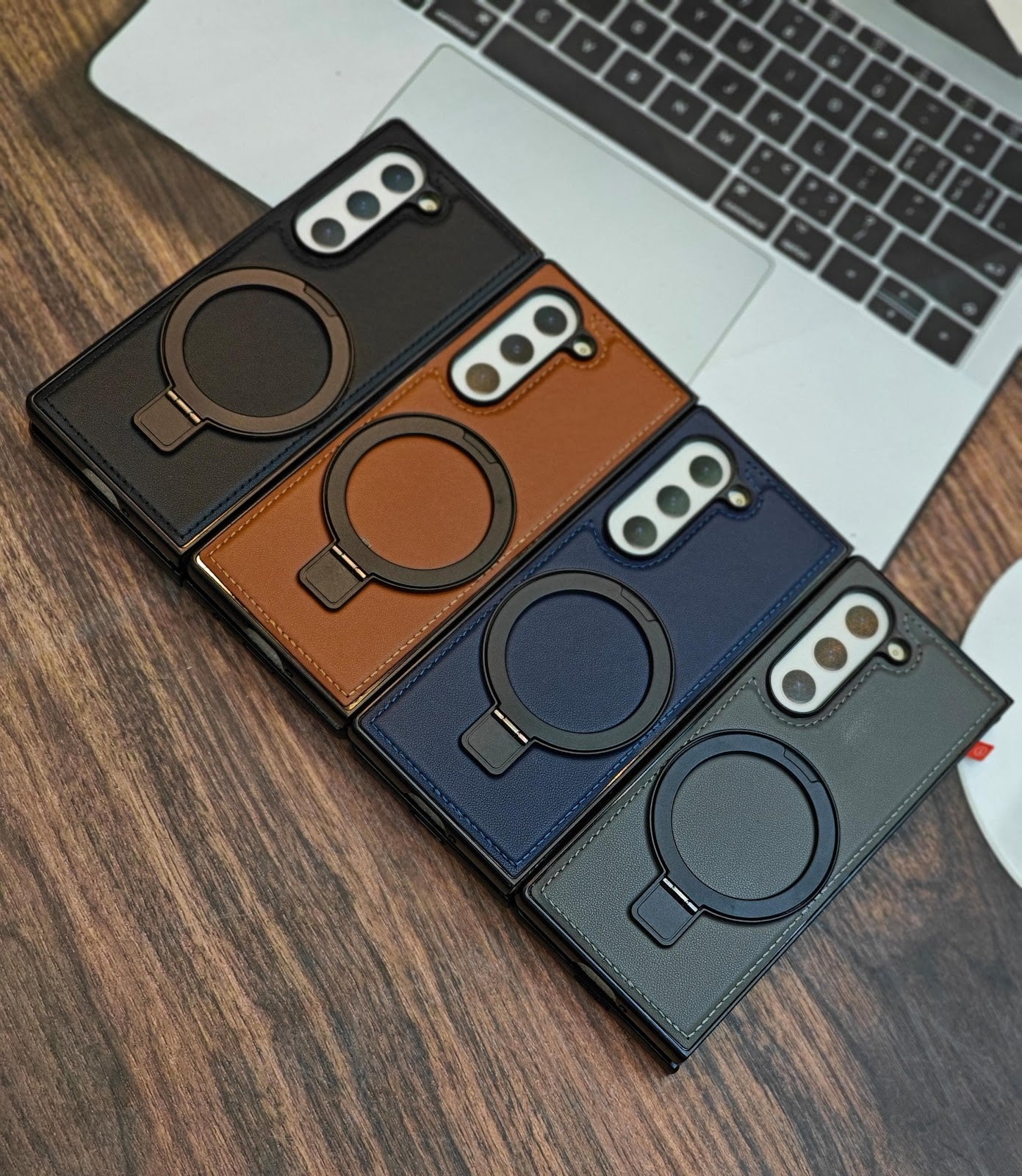 كفر جلدي فاخر بحلقة MagSafe لهواتف Samsung Z Fold