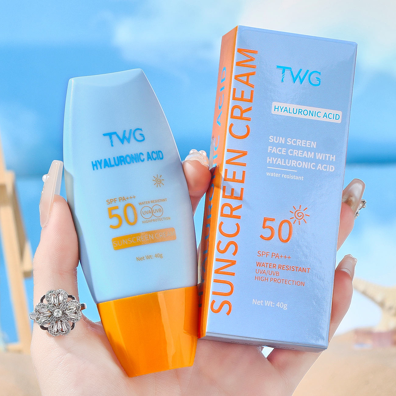 كريم واقي شمس للوجه TWG بحمض الهيالورونيك SPF 50