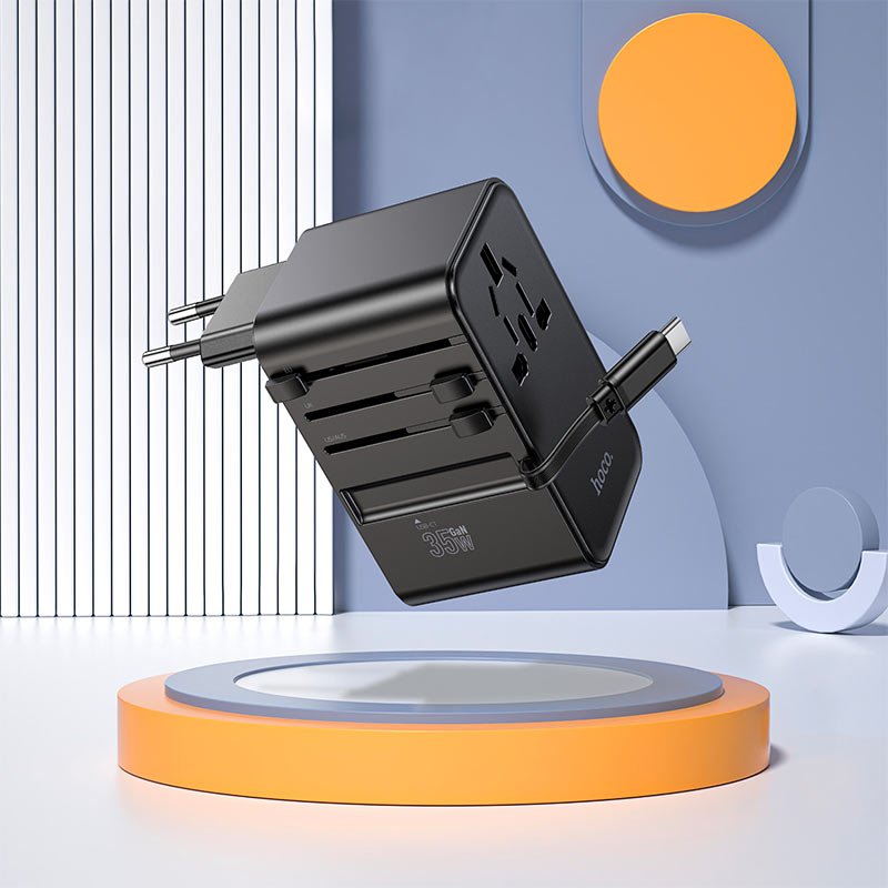 شاحن عالمي Hoco AC18 متعدد المنافذ مع كابل USB-C قابل للسحب