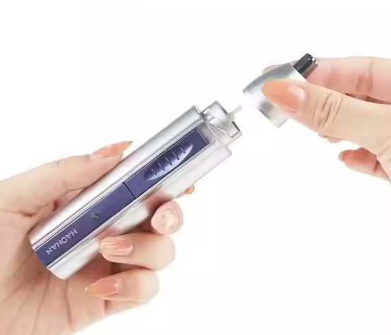 ماكينة تشذيب شعر الأنف واللحية USB لاسلكية